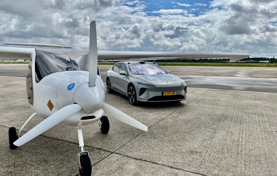 Electrifly at Maastricht Airport